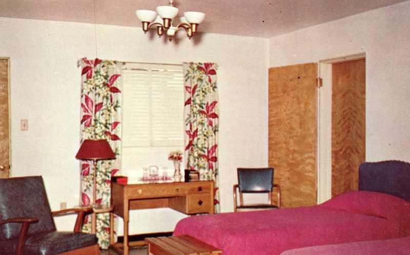 Maple Tree Inn (Maples Motel) - Vintage Postcard (newer photo)